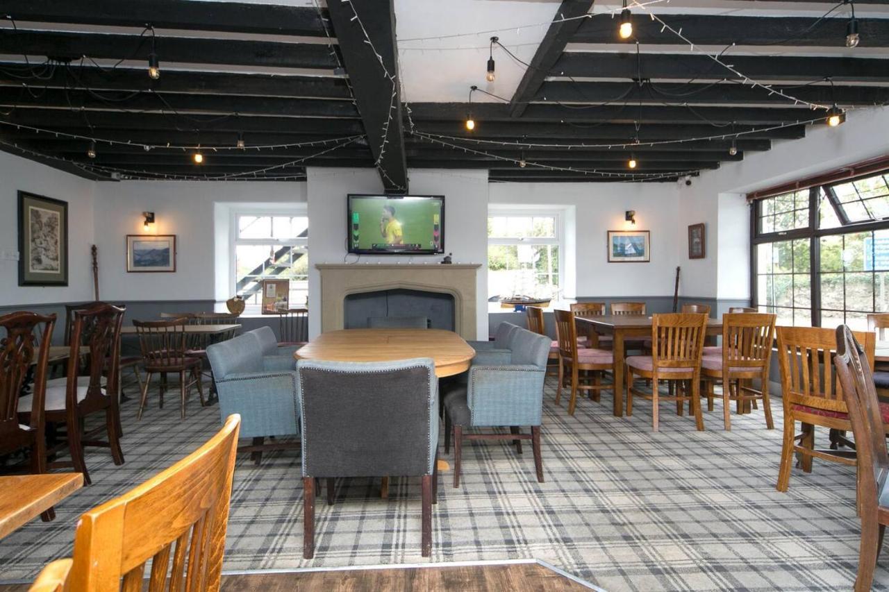 Pass The Keys Modern En-Suite Room In Country Pubrestaurant 2 Llanddona 외부 사진
