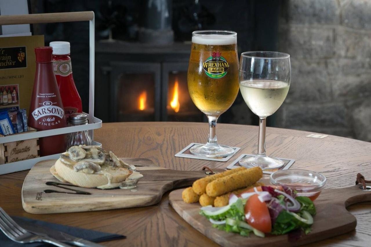Pass The Keys Modern En-Suite Room In Country Pubrestaurant 2 Llanddona 외부 사진