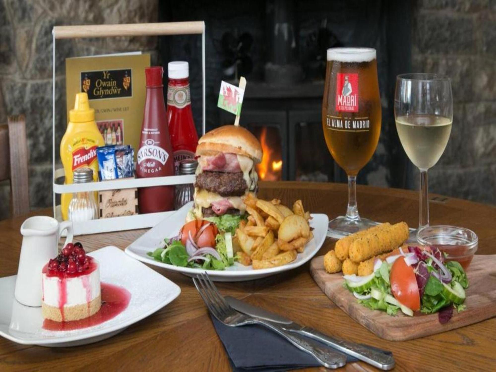 Pass The Keys Modern En-Suite Room In Country Pubrestaurant 2 Llanddona 외부 사진